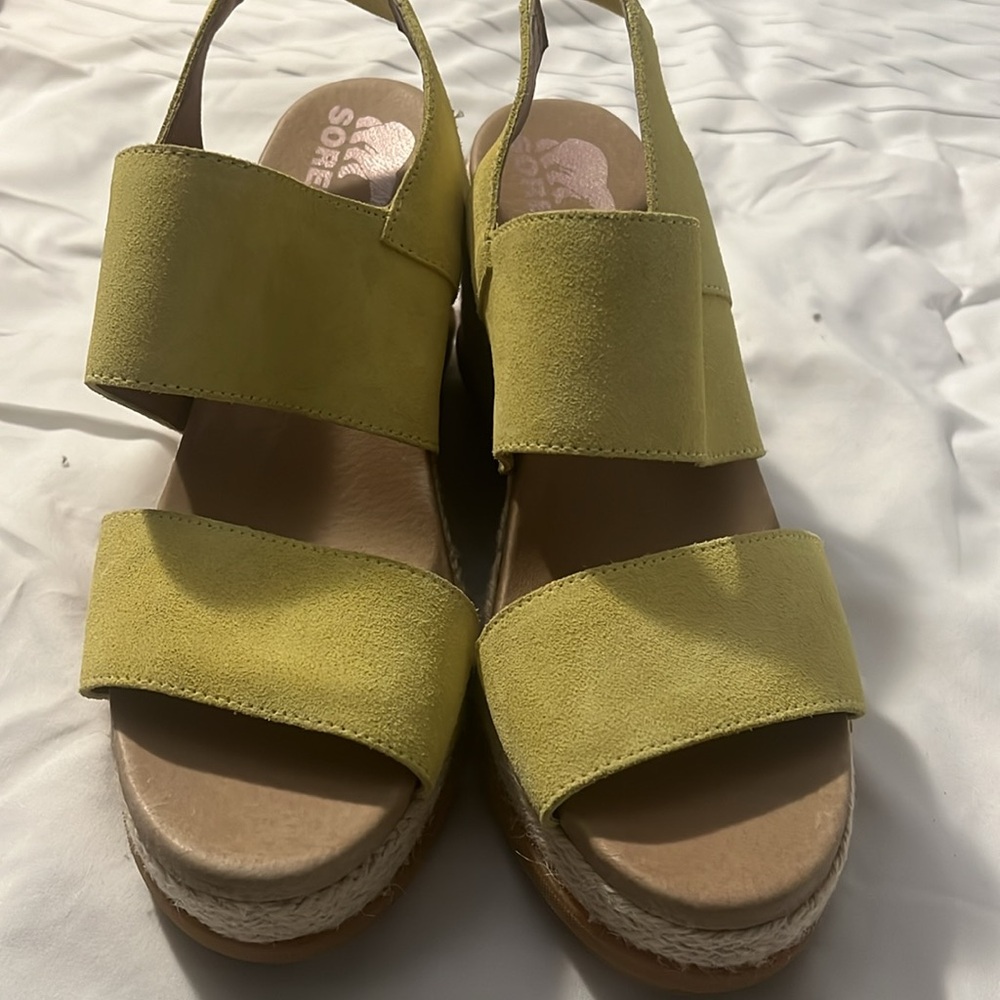 Joanie II Women's Slingback Wedge Sandal - Sunnyside Yellow new without the box - Picture 5 of 6
